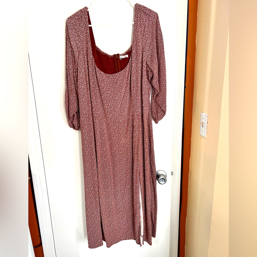 Abercrombie Midi dress with slit, square neck, burnt orange and white pattern.
